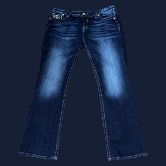 Plus Size Miss Me Mid Rise Easy Boot Embroidered Sequin Pocket Jeans Size 36x31 - Picture 2 of 6
